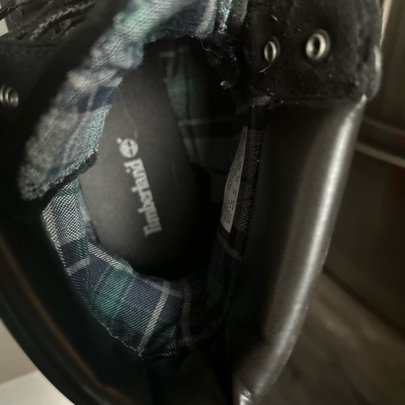 All black Timberland A27ZS Boots. - Picture 4 of 5